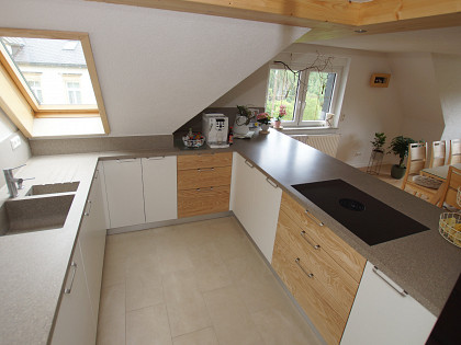 KuecheBankmodernEschemassivwei_lackiert4