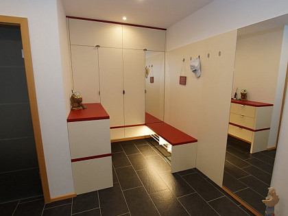 ModernFlurDekorbeigerot