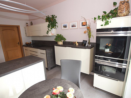 ModernKueche11bDekorMagnolia