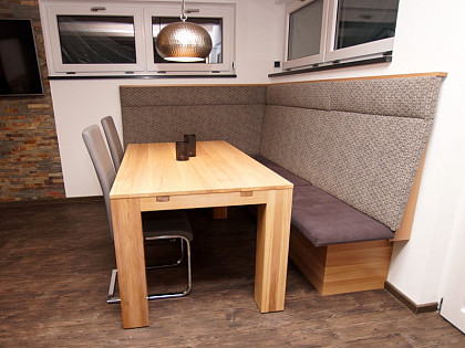 Modernes Esszimmer Eiche massiv halbtransparent weiss